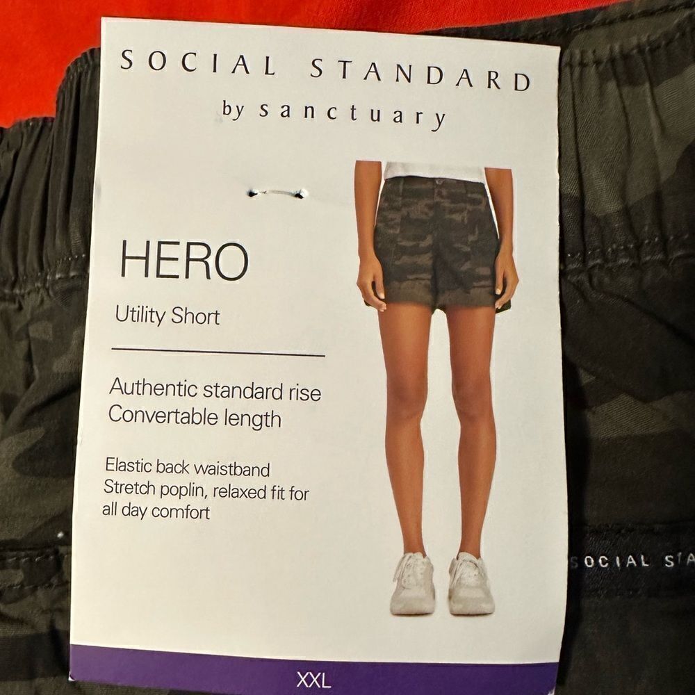 NWT Camo Shorts XXL
